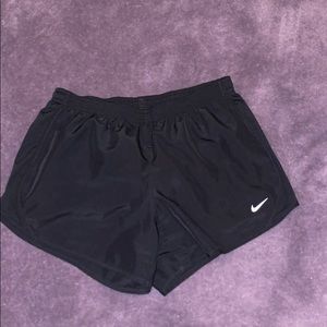 🌍nike shorts
